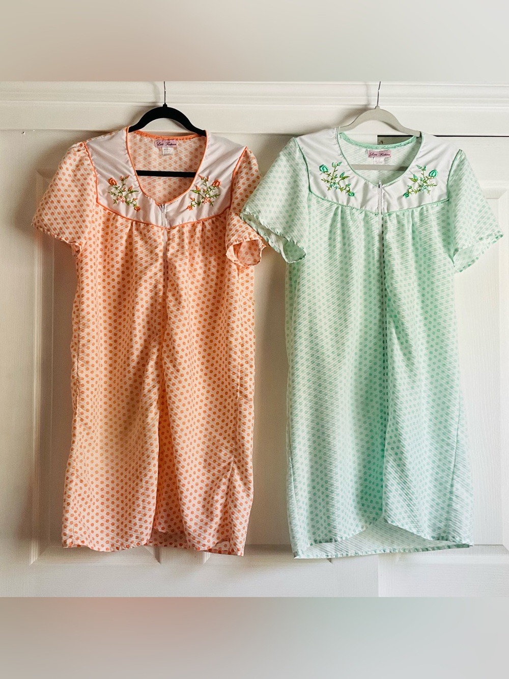Lati Fashions TWO Vintage Seersucker House Dresses Front Zip Cottagecore Granny